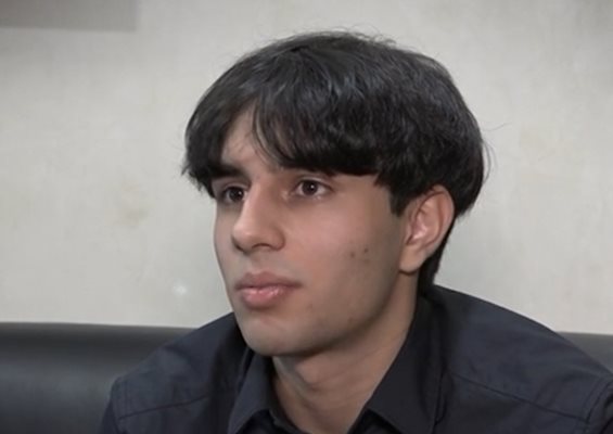 Адриан Антонов Адриан Антонов