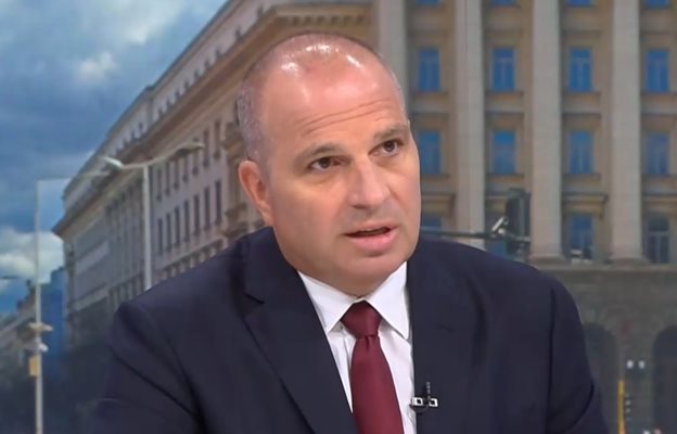 Гроздан Караджов 4