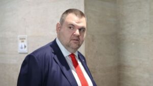 Пеевски