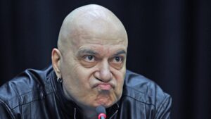 Слави Трифонов