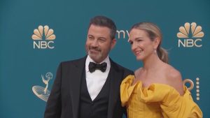 Въпреки завръщането в ABC: Местни телевизии продължават да отказват излъчването на шоуто на Джими Кимъл