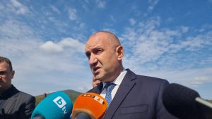 Радев разкрива: Защо Пеевски е символът на покварата и защо политиците трябва да се срамуват?