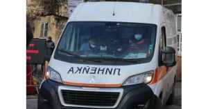 19-годишен шофьор на Mercedes блъсна пенсионер на електрическа триколка в Айтос, не е спрял на "СТОП"