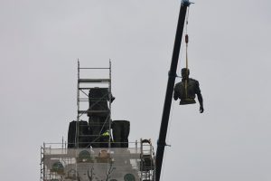 Части от Паметника на съветската армия изчезнаха от склад, остават без реставрация