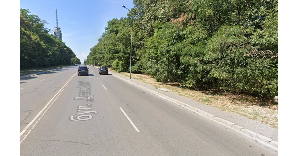 Бул. "Драган Цанков" Кадър: Google Street View Бул. "Драган Цанков" Кадър: Google Street View