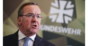 Германският министър на отбраната Борис Писториус Снимка: Twitter/@Pummelzacke