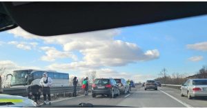 Затруднено движение край Ихтиман. Снимка: 24 часа