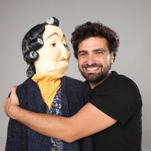 Стоян Дойчев: Три деца са като девет, но бабите са нашето спасение!