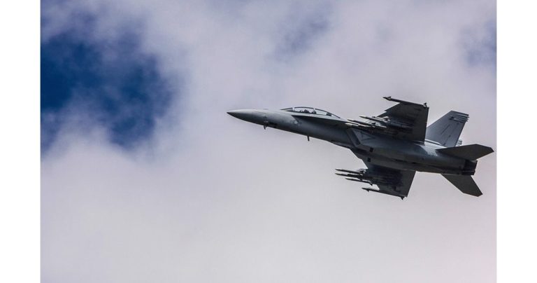 Израелски въздушни удари разтърсиха Ливан: Жертви и разрушения въпреки примирието Израелски въздушни удари разтърсиха Ливан: Жертви и разрушения въпреки примирието