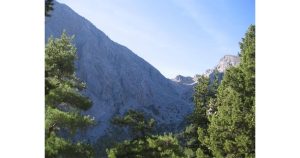 Приятно хладно и добри условия за планински туризъм, но бъдете подготвени за промени