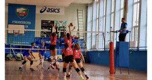 Волейболистите на „Любо Ганев – Автосвят" триумфират на „Купата на кмета" в Русе