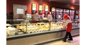 Мамиш с опаковката: Как компаниите крият цените зад по-малки продукти, докато Европа започва да глобява