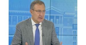 Социалният министър: Няма да вдигаме данъци, бюджетът ще подкрепя младите семейства