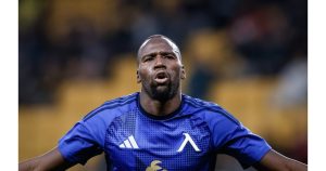 Герой от пейката: Мустафа Сангаре изкачи „Левски“ на върха в Първа лига