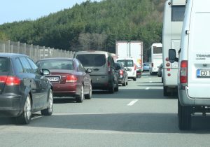 АМ "Тракия" се превърна в паркинг: Ремонти блокираха магистралата през уикенда