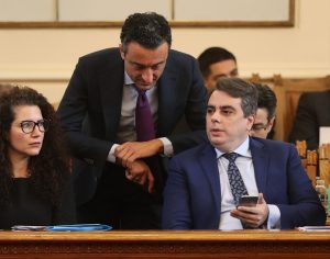 Даниел Лорер с тежка присъда за ПП: Залитат вляво и са в идеен застой