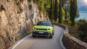 Новият Jeep Compass дебютира със солидна заявка за „Кола на годината на Европа“ и вече може да бъде поръчан