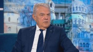Румен Петков: ПП-ДБ живеят от Пеевски, Европа ни прати на фронта