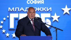 Бойко Борисов: „Аз президент нямам, имам партиен лидер“ – Радев се е превърнал в партиен лидер