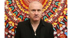 За първи път у нас: Деймиън Хърст представя „Императриците“ – пет исторически фигури, създадени с хиляди пеперудени криле