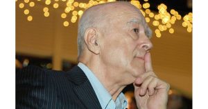 Дисидент с противоречиво наследство: Почина Виталий Коротич, превърнал „Огоньок“ в рупор на гласността