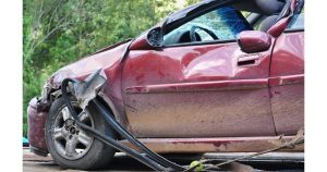 24-годишен шофьор загина край Миндя след тежка катастрофа и удар в дърво