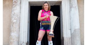 Ключово оставане: Либерото Мила Пашкулева продължава с шампиона „Марица“