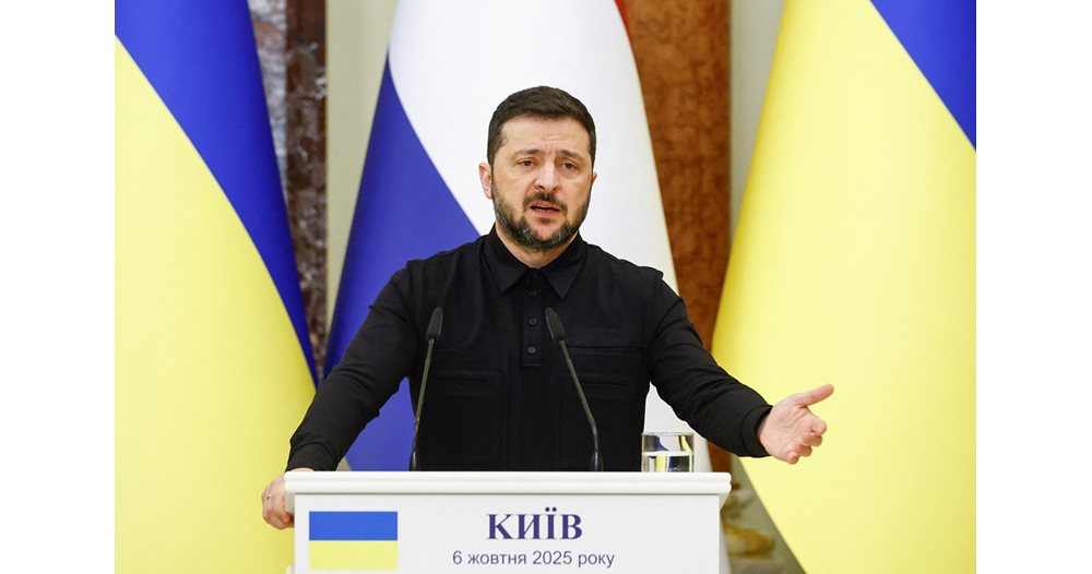 Зеленски: Русия използва петролни танкери за разузнаване и саботаж в Европа
