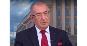 Тръмп атакува 'сините щати' и планира трети мандат след 2028 г., смята Веселин Вълчев