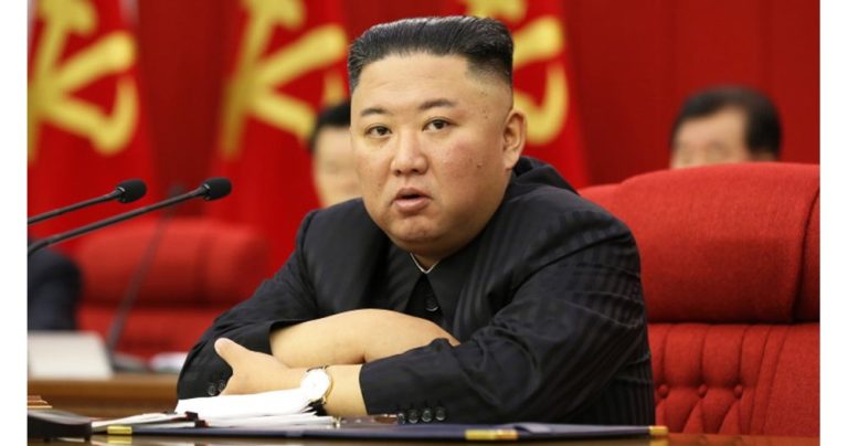Ким Чен-ун прие Дмитрий Медведев и Ли Цян за 80-ата годишнина на Корейската трудова партия Ким Чен-ун прие Дмитрий Медведев и Ли Цян за 80-ата годишнина на Корейската трудова партия