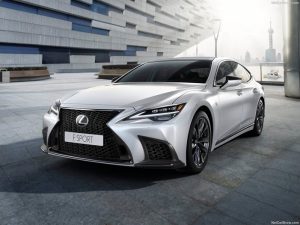 Краят на една легенда: Lexus LS спря от производство след пет поколения