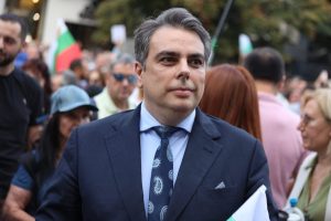 Асен Василев: При неизпълнението на приходите Бюджет 2026 трудно ще бъде нормален, дефицитът ще стане двоен