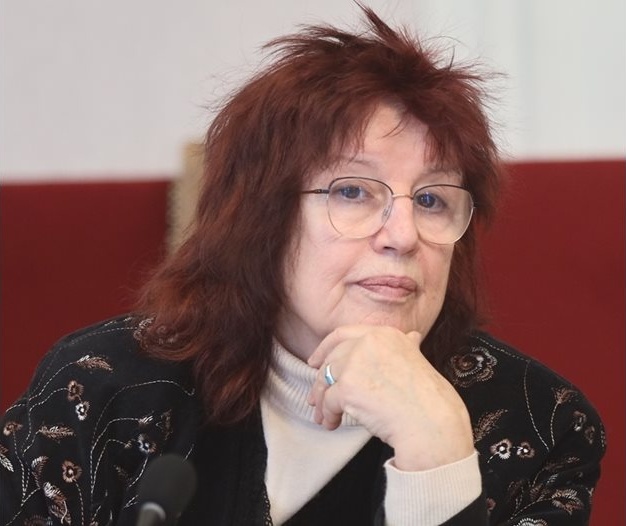 Адв. Надежда Ковачева: Мисълта за затвор за свободата на словото е ужасяваща и репресивна Адв. Надежда Ковачева: Мисълта за затвор за свободата на словото е ужасяваща и репресивна