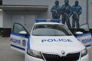 Герои в униформа: Полицейски ескорт спаси бременна жена в Пловдив, майката и бебето са вече у дома