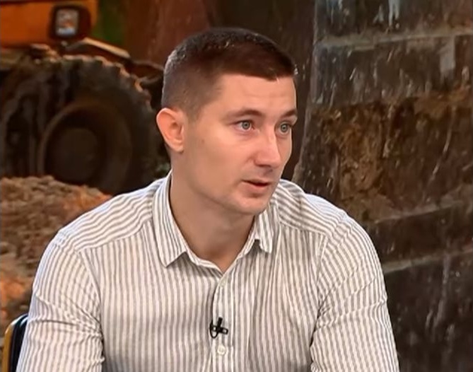 Собствениците на „Негреско“ в Елените атакуват актовете за събаряне: „Сградата е законна, купена е от НАП“ Собствениците на „Негреско“ в Елените атакуват актовете за събаряне: „Сградата е законна, купена е от НАП“