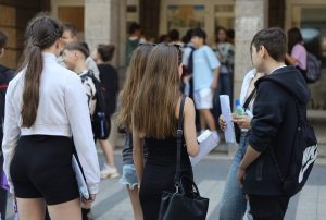 България с по-малко ученици на учител от средното за ЕС, но качеството изостава