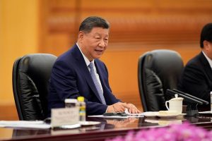 Китайска публична чистка: Девет висши генерали, включително член на Политбюро, изключени от ККП