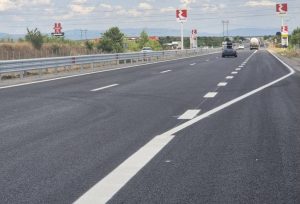 Възстановено е движението на АМ "Тракия" при 29-и км след верижна катастрофа с трима загинали младежи