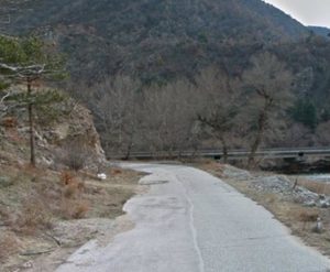 Катастрофа спря движението Симитли – Кресна: Трафикът е двупосочен в една лента