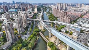 Китайската икономика отчете стабилност през първите девет месеца на 2025 г. на фона на забавяне през Q3