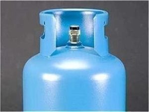 Тежко пострада жена при взрив на газ в Шумен: Има материални щети по два автомобила