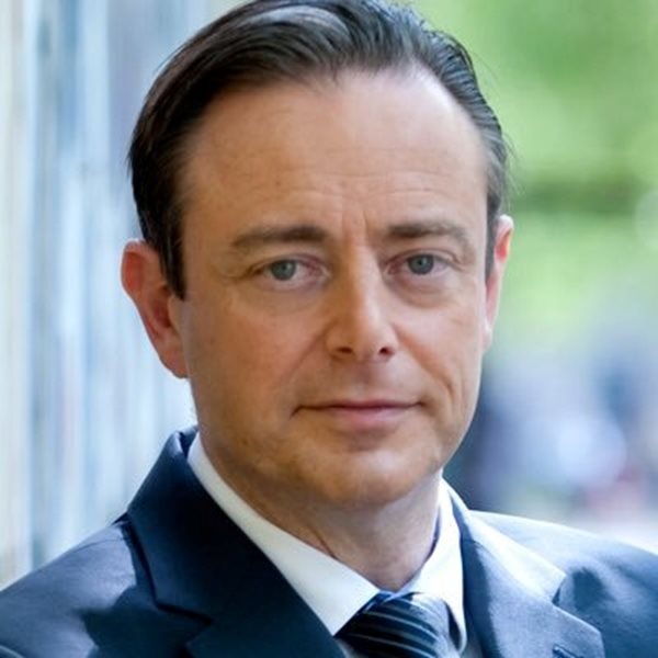 Белгия пред транспортен хаос: Синдикатите обявиха най-дългата стачка от десетилетие