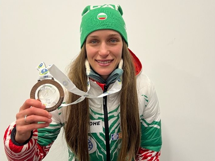 Българският биатлон отчете "една от най-успешните години през новия век" и си осигури пълни олимпийски квоти