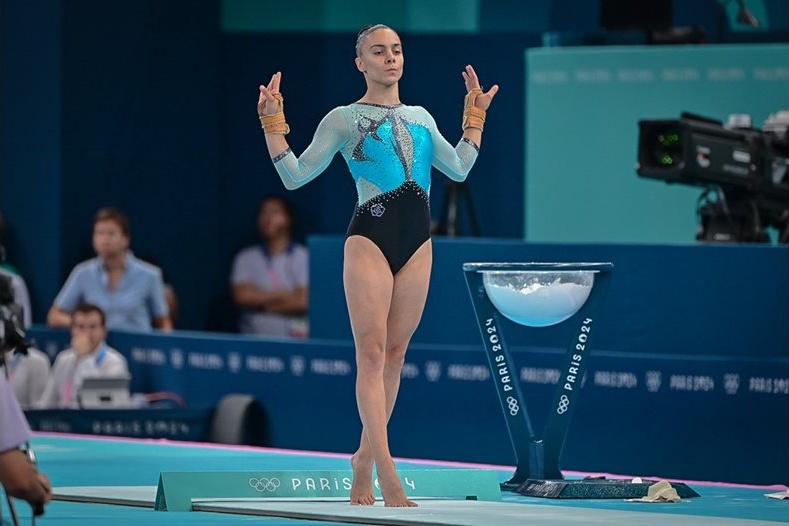 Валентина Георгиева след контузията: Обиколих половината свят на патерици, не искам да ме помнят като момичето с травмата Валентина Георгиева след контузията: Обиколих половината свят на патерици, не искам да ме помнят като момичето с травмата