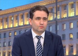 Божидар Божанов: Опозицията е готова за избори, подкрепа само срещу премахване на влиянието на Пеевски Божидар Божанов: Опозицията е готова за избори, подкрепа само срещу премахване на влиянието на Пеевски