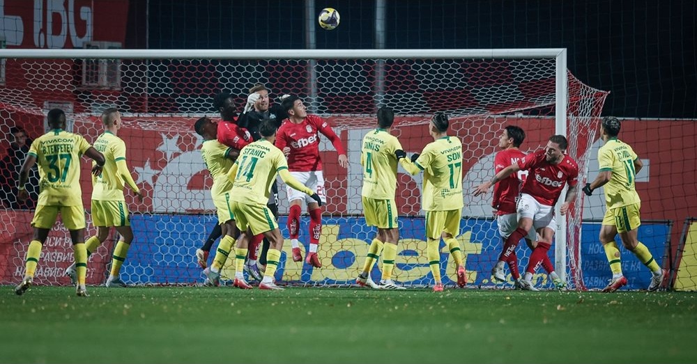 ЦСКА 1948 шокира "Лудогорец" с 5:4 и го отдалечи от титлата ЦСКА 1948 шокира "Лудогорец" с 5:4 и го отдалечи от титлата