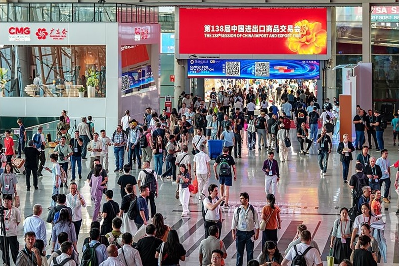 Китай въвежда нови политики за валутен контрол в подкрепа на иновативния търговски растеж Китай въвежда нови политики за валутен контрол в подкрепа на иновативния търговски растеж