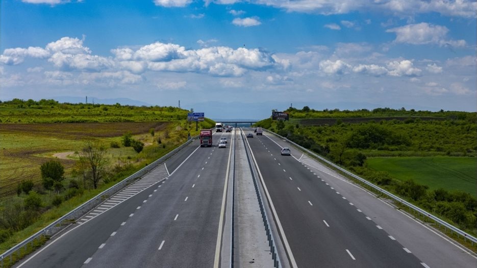 Експерти от БАДДПО настояват: Пенсионни спестявания да се инвестират в пътища, ВиК и цифрови трасета Експерти от БАДДПО настояват: Пенсионни спестявания да се инвестират в пътища, ВиК и цифрови трасета