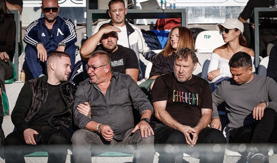 Класика в Пазарджик: "Левски" с перфектен октомври и реванш срещу "Хебър" за Купата Класика в Пазарджик: "Левски" с перфектен октомври и реванш срещу "Хебър" за Купата