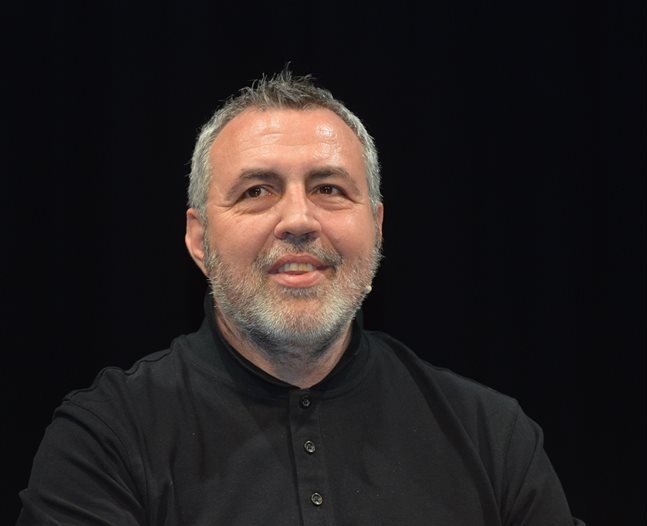 Христо Мутафчиев кани министър Мариан Бачев на публичен дебат по 7 въпроса за управлението Христо Мутафчиев кани министър Мариан Бачев на публичен дебат по 7 въпроса за управлението